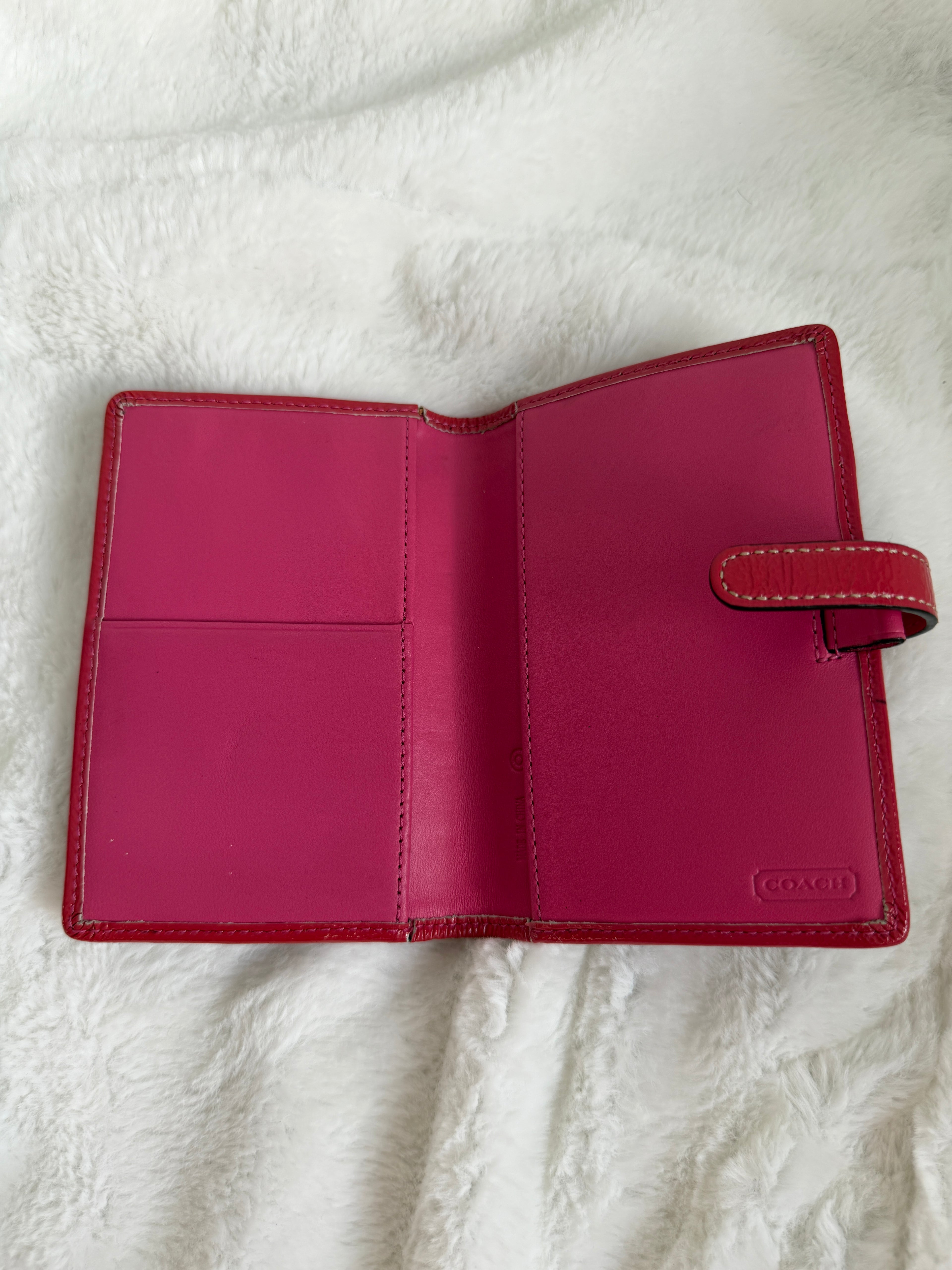 Vintage Coach Signature Canvas Passport Holder