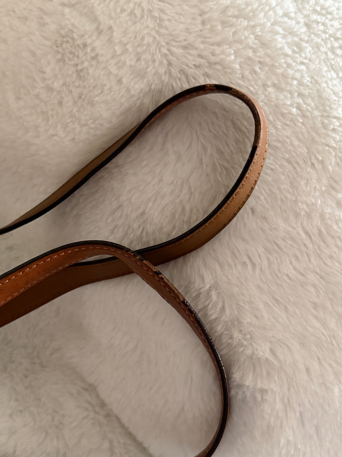 Coach Gallery Turnlock Tote Signature Canvas