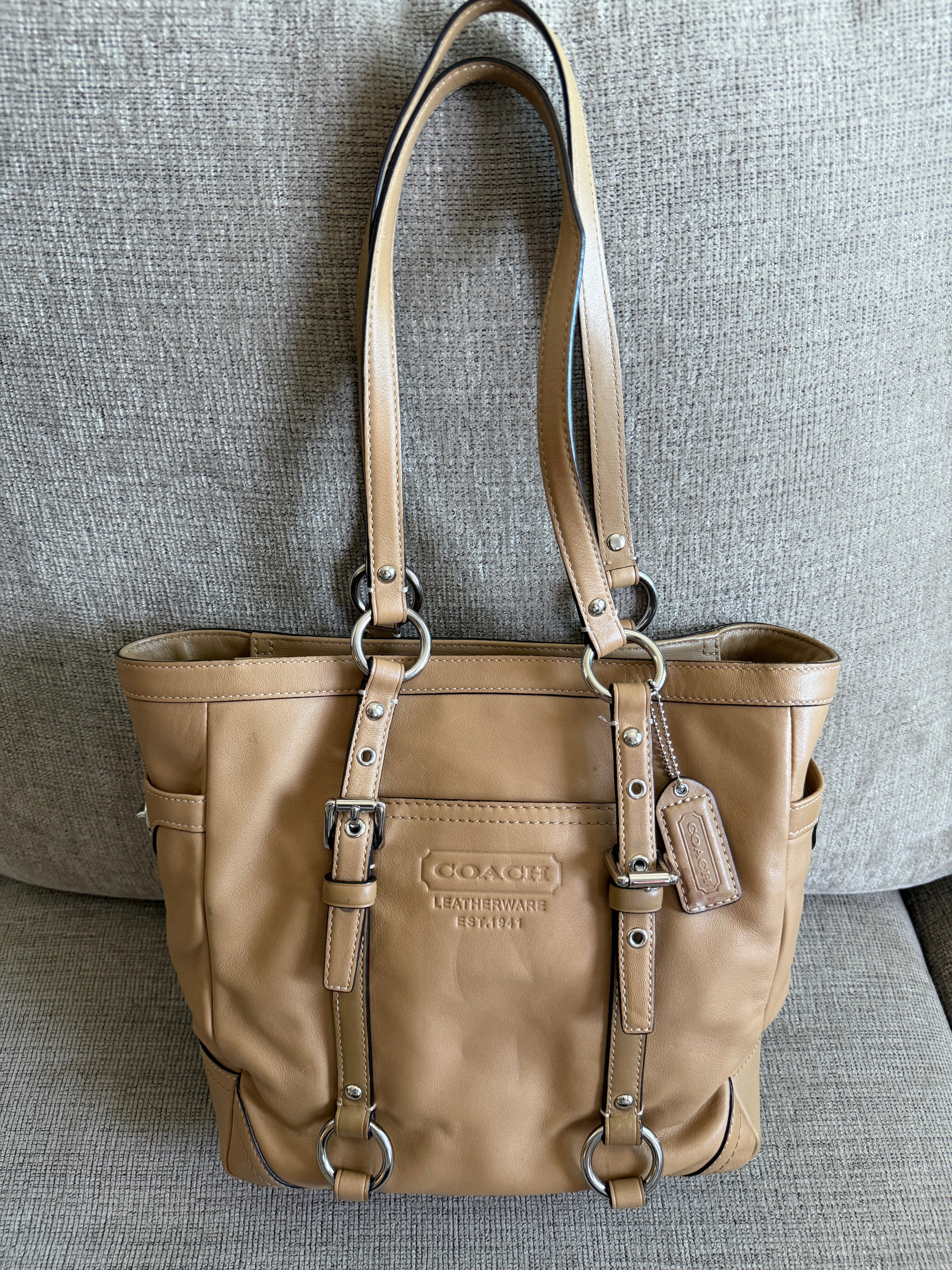 Coach Gallery Tote/Shoulder Bag