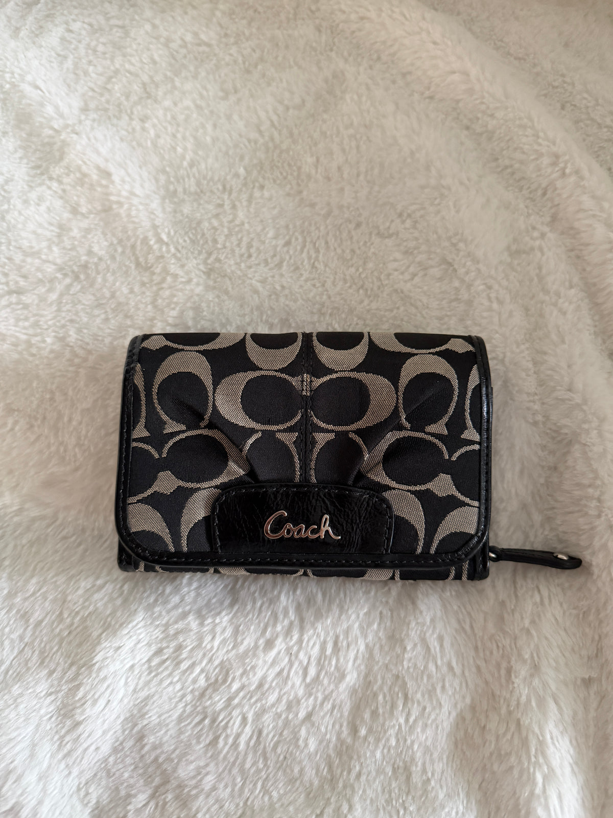 Coach Penelope Signature Tote w/ Matching Wallet