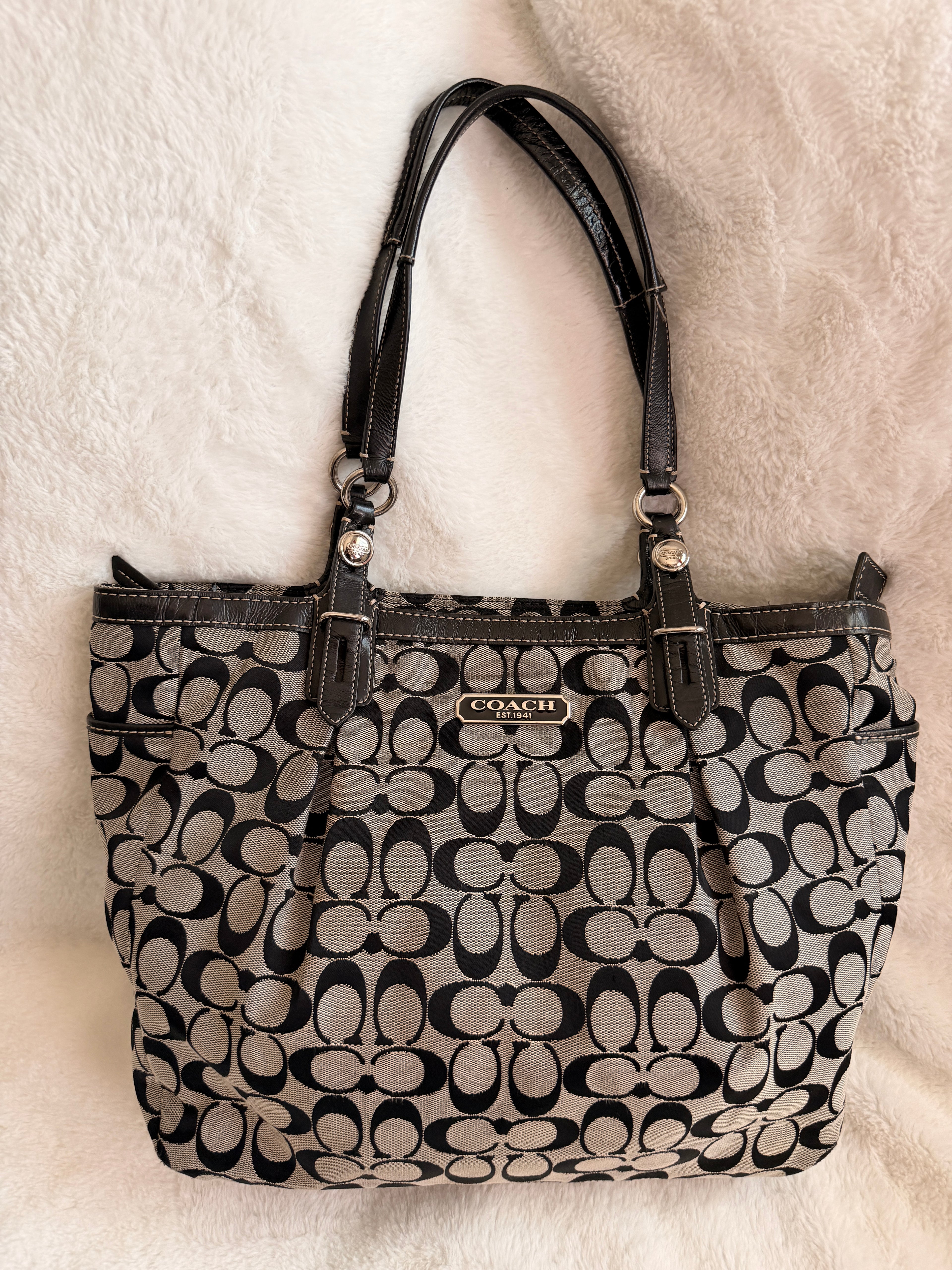 Coach Signature East West Gallery Tote/ Shoulder Bag
