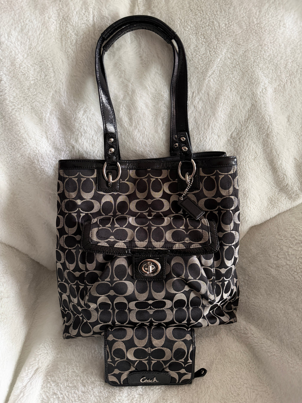 Coach Penelope Signature Tote w/ Matching Wallet