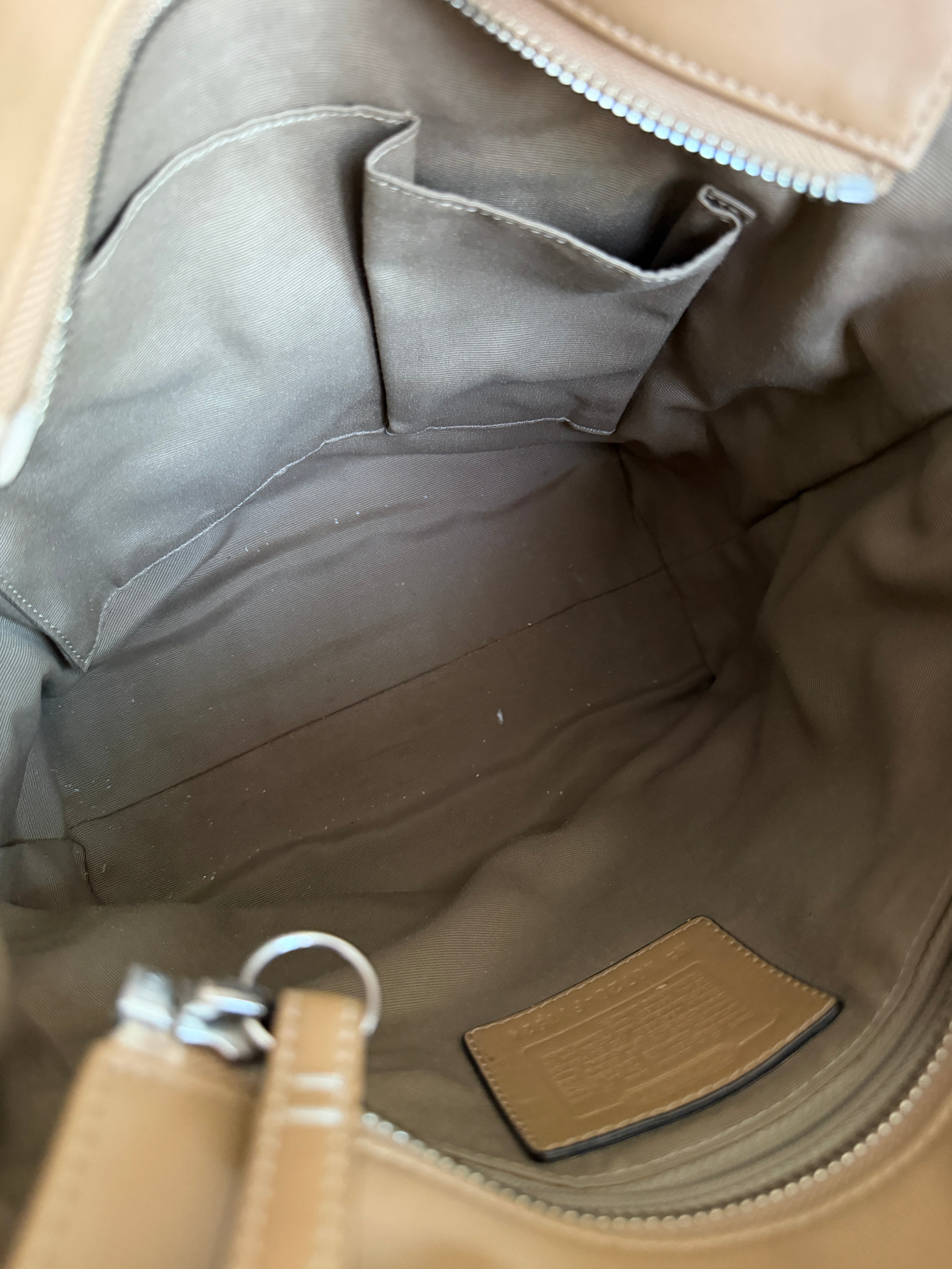 Coach Gallery Tote/Shoulder Bag