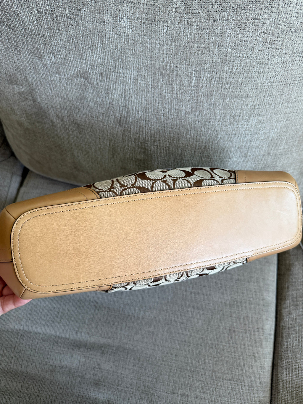 Coach Signature Canvas East West Convertible Crossbody/Shoulder Bag