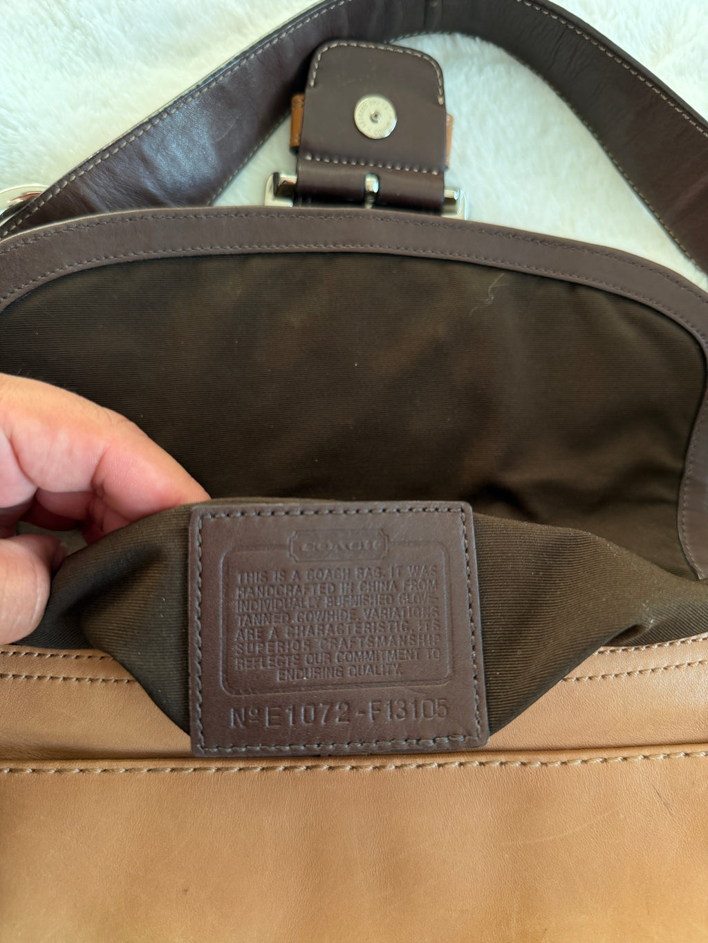 Y2K Coach British Tan Soho Shoulder Bag