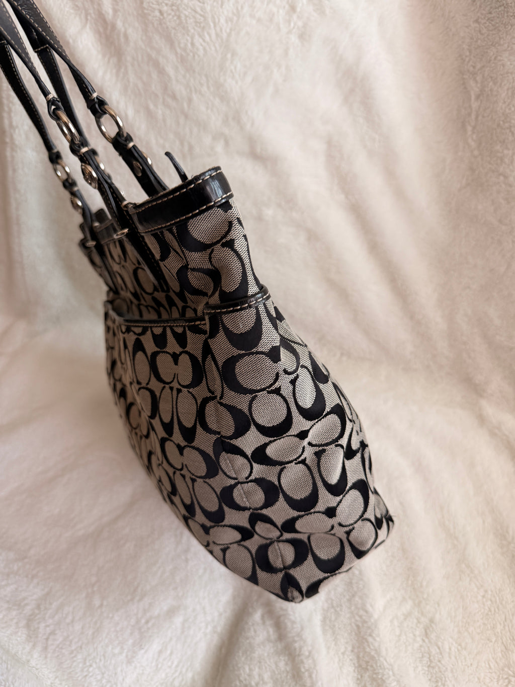 Coach Signature East West Gallery Tote/ Shoulder Bag