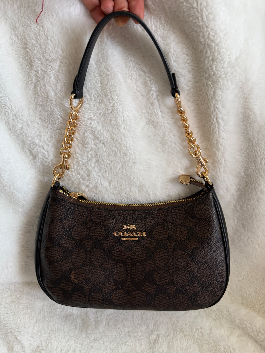 Coach Teri Signature Canvas Shoulder Bag