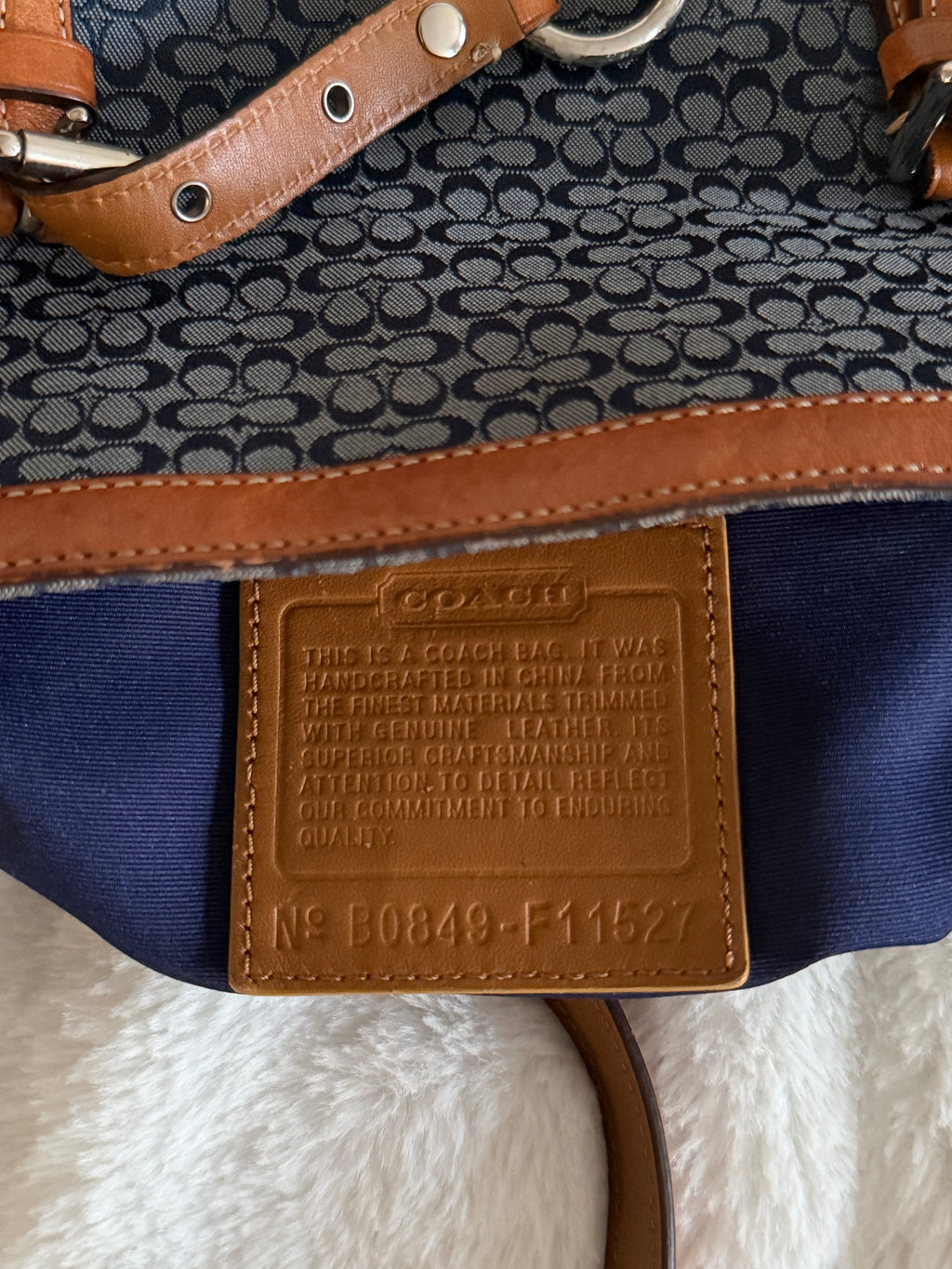 Coach Gallery Turnlock Tote Signature Canvas