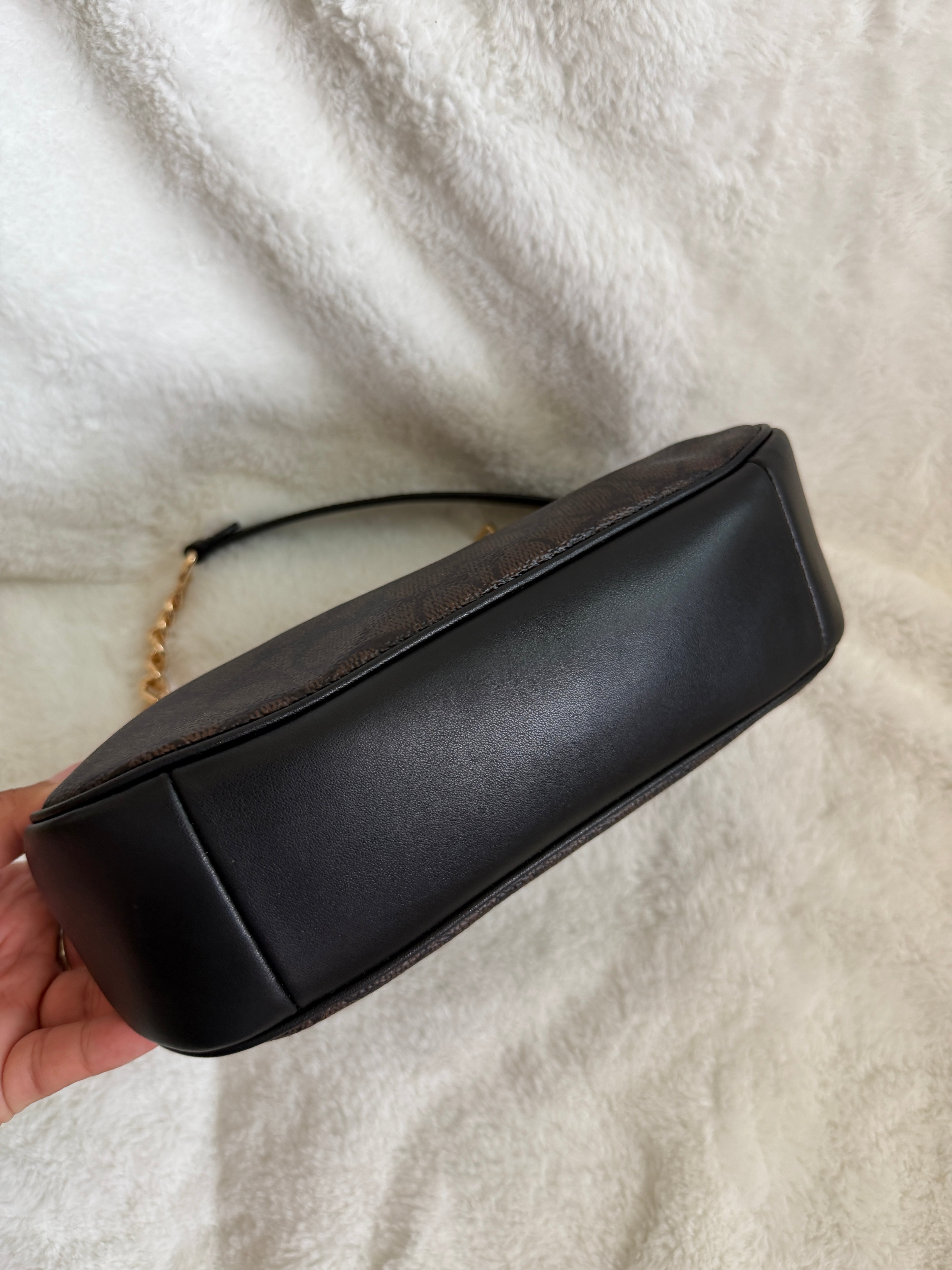 Coach Teri Signature Canvas Shoulder Bag